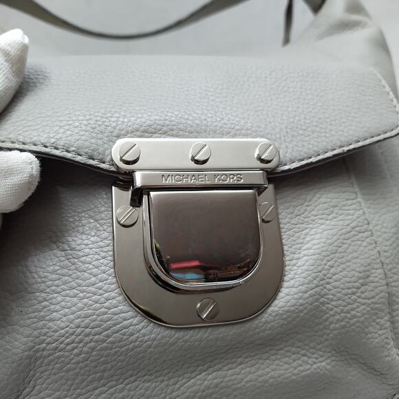 Michael Kors Gray Pebbled Leather Pushlock Zipper Hobo Shoulder Bag - Picture 4 of 16